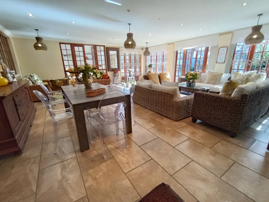 5 Bedroom Property for Sale in Heuwelsig Free State